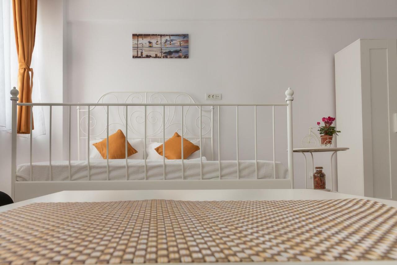 Studio Ambiance , Mamaia Navodari Bagian luar foto