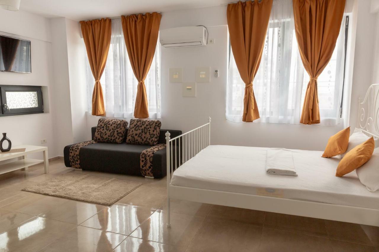 Studio Ambiance , Mamaia Navodari Bagian luar foto